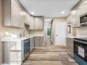 22 Charles Pl, Athol MA 01331