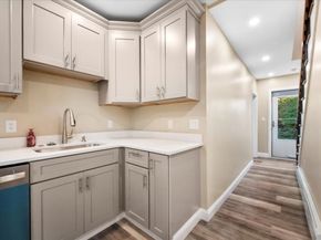 22 Charles Pl, Athol MA 01331