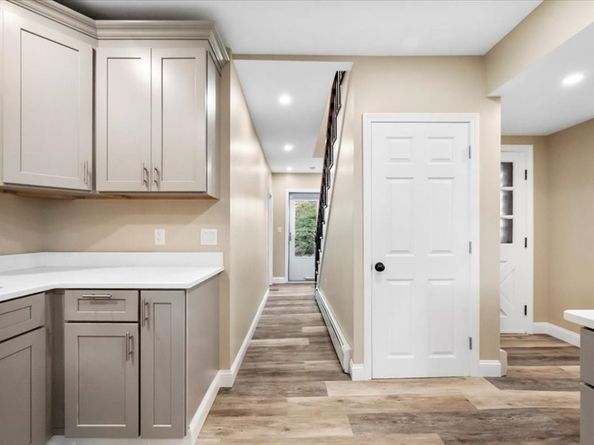 22 Charles Pl, Athol MA 01331