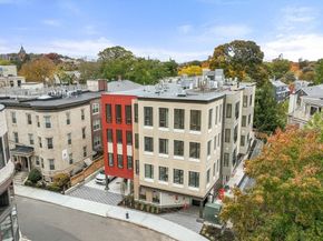58 Kent U404, Brookline MA 02445