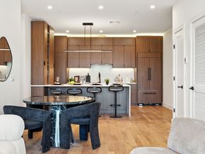 58 Kent U404, Brookline MA 02445