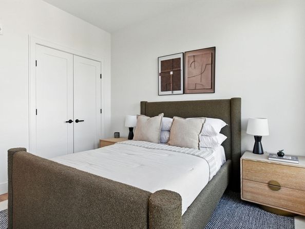 58 Kent U404, Brookline MA 02445