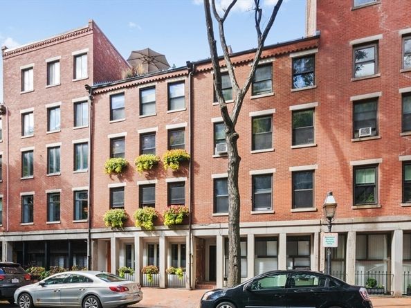 110-112 Commercial St 2, Boston MA 02109