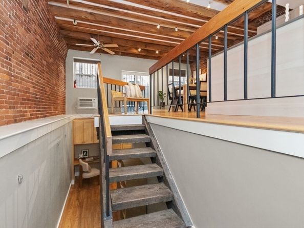 110-112 Commercial St 2, Boston MA 02109