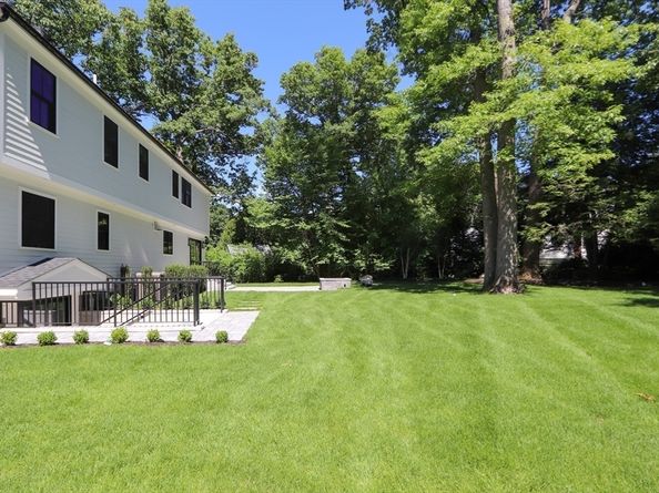 24 Deerfield Road, Needham MA 02492