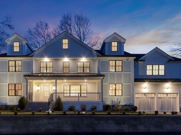 24 Deerfield Road, Needham MA 02492