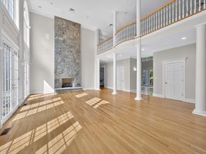 11 Elizabeth Way, Lynnfield MA 01940