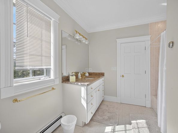 11 Elizabeth Way, Lynnfield MA 01940