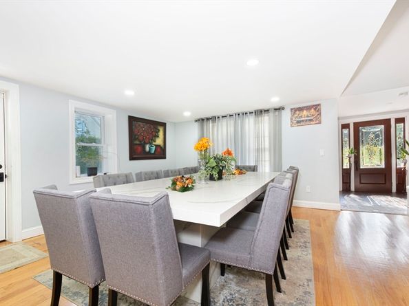 194 Worcester St, Grafton MA 01536