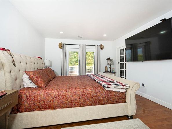 194 Worcester St, Grafton MA 01536
