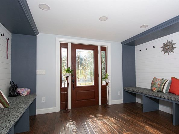 194 Worcester St, Grafton MA 01536