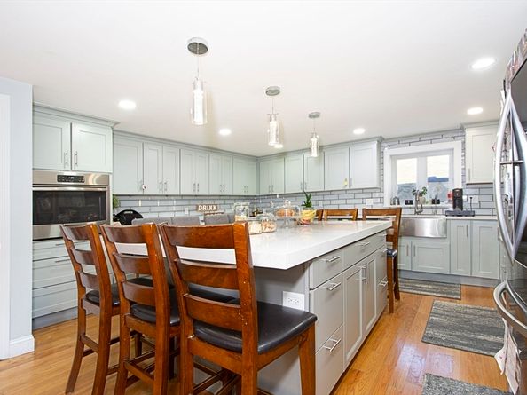 194 Worcester St, Grafton MA 01536