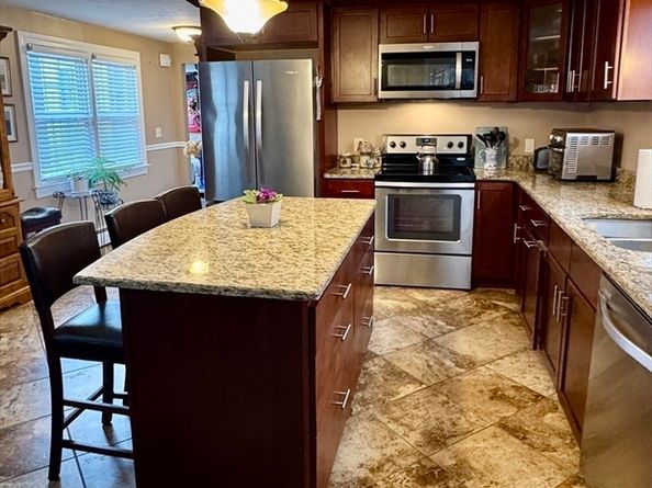 3327 Chestnut Hill Ave, Athol MA 01331