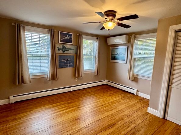 3327 Chestnut Hill Ave, Athol MA 01331