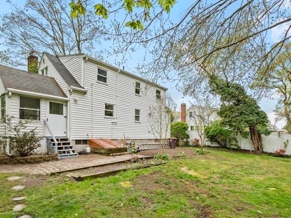 255 West St, Weymouth MA 02188