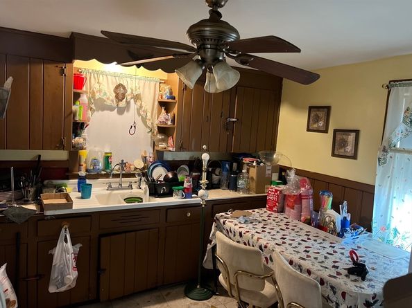 107 Division St, Brockton MA 02301