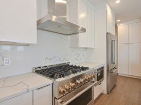60 Newbury St 10, Quincy MA 02171