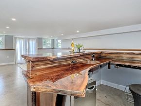 83 Altamont Ave, Melrose MA 02176