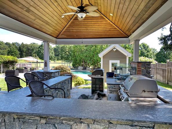 83 Altamont Ave, Melrose MA 02176