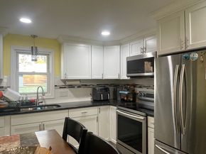 41 Lee Ave, Fitchburg MA 01420
