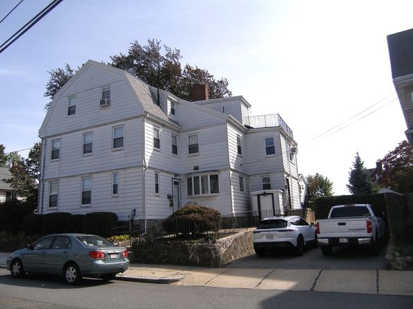 55 Clarendon, Malden MA 02148