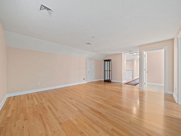 18 Ben Hogan Lndg 18, Weymouth MA 02190