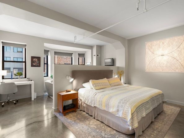 453 Washington St 5A, Boston MA 02111