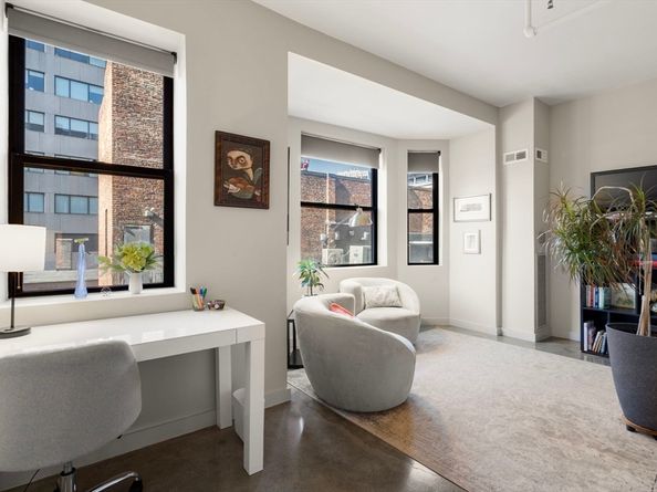 453 Washington St 5A, Boston MA 02111