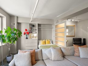 453 Washington St 5A, Boston MA 02111