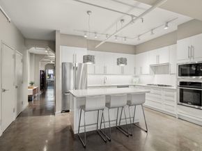 453 Washington St 5A, Boston MA 02111