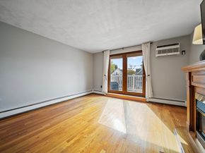 99 Pleasant St 21, Watertown MA 02472