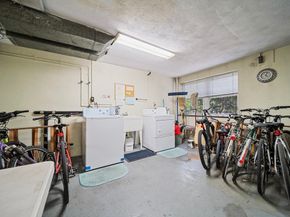 99 Pleasant St 21, Watertown MA 02472