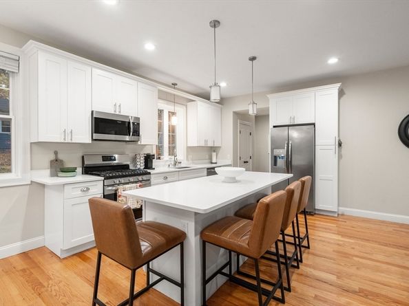 1501 Liberty St, Braintree MA 02184