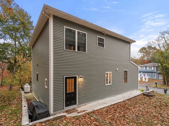 1501 Liberty St, Braintree MA 02184