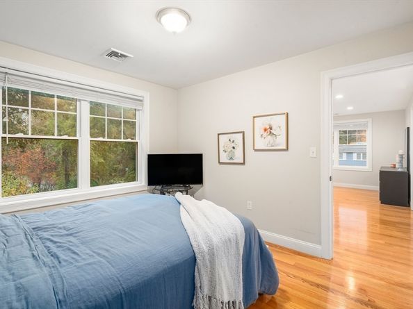 1501 Liberty St, Braintree MA 02184