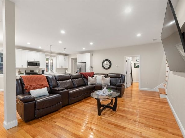 1501 Liberty St, Braintree MA 02184