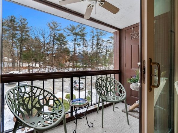 7 Greenbriar Dr 304, North Reading MA 01864