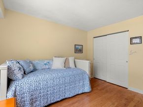 7 Greenbriar Dr 304, North Reading MA 01864