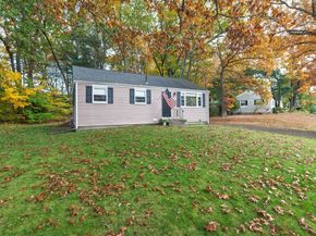 4 Edward Cody Lane, Weymouth MA 02190