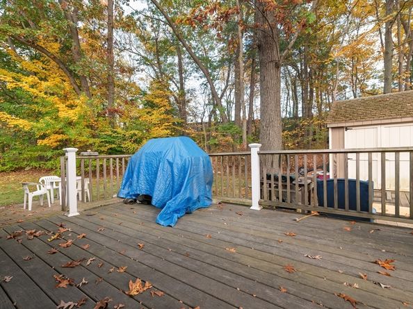 4 Edward Cody Lane, Weymouth MA 02190