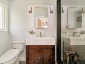 10 Hackensack Ter, Boston MA 02467