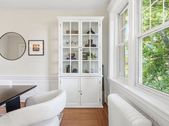 10 Bradford Ter 5, Brookline MA 02446