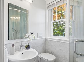 10 Bradford Ter 5, Brookline MA 02446