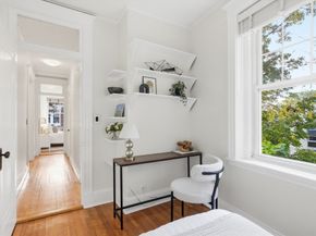 10 Bradford Ter 5, Brookline MA 02446