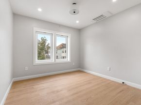 5 Nancia 2, Boston MA 02128
