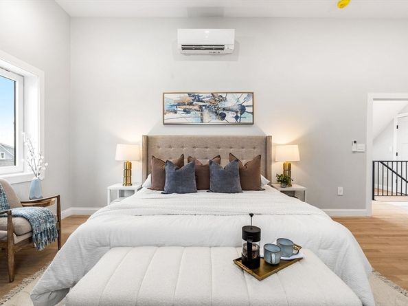 5 Nancia 2, Boston MA 02128