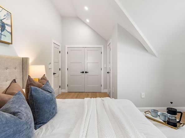 5 Nancia 2, Boston MA 02128