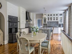 59 Chestnut Street, Boston MA 02108