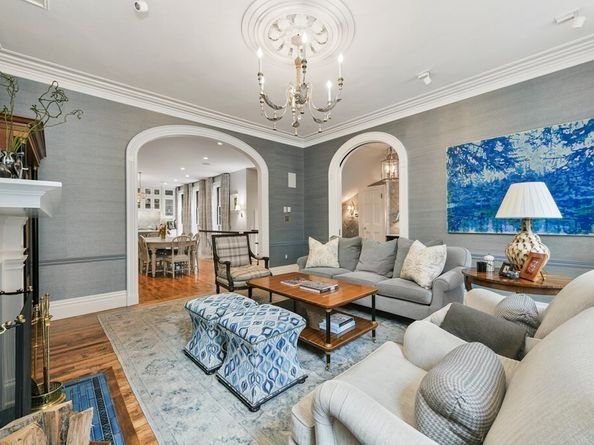 59 Chestnut Street, Boston MA 02108
