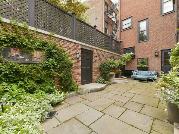 59 Chestnut Street, Boston MA 02108